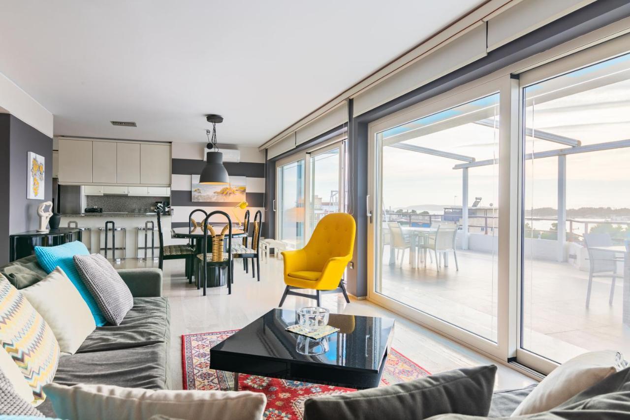 Sunlight House - Palatial Fully Equipped Apartment Near The Sea Athens Exterior photo